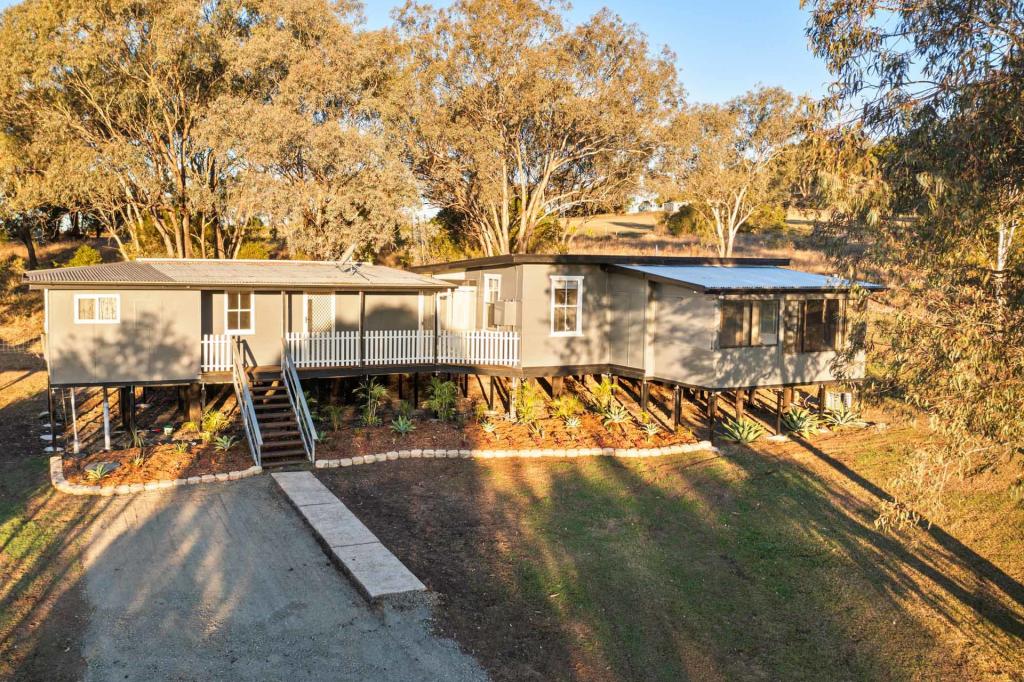 4 Kajewski St, Kingsthorpe, QLD 4400