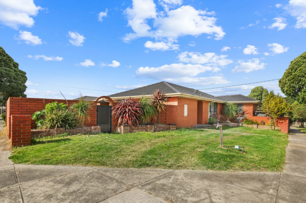 1 Mckinley Ct, Dandenong North, VIC 3175