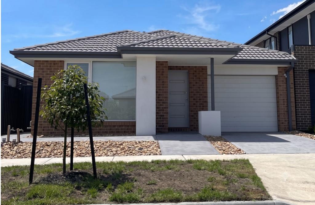 10 Northumberland Rd, Clyde, VIC 3978