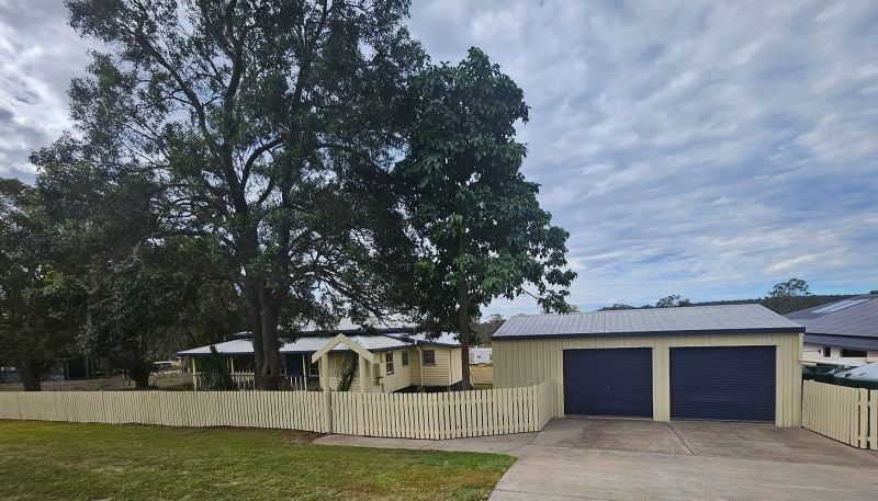 69 Albert St, Crows Nest, QLD 4355