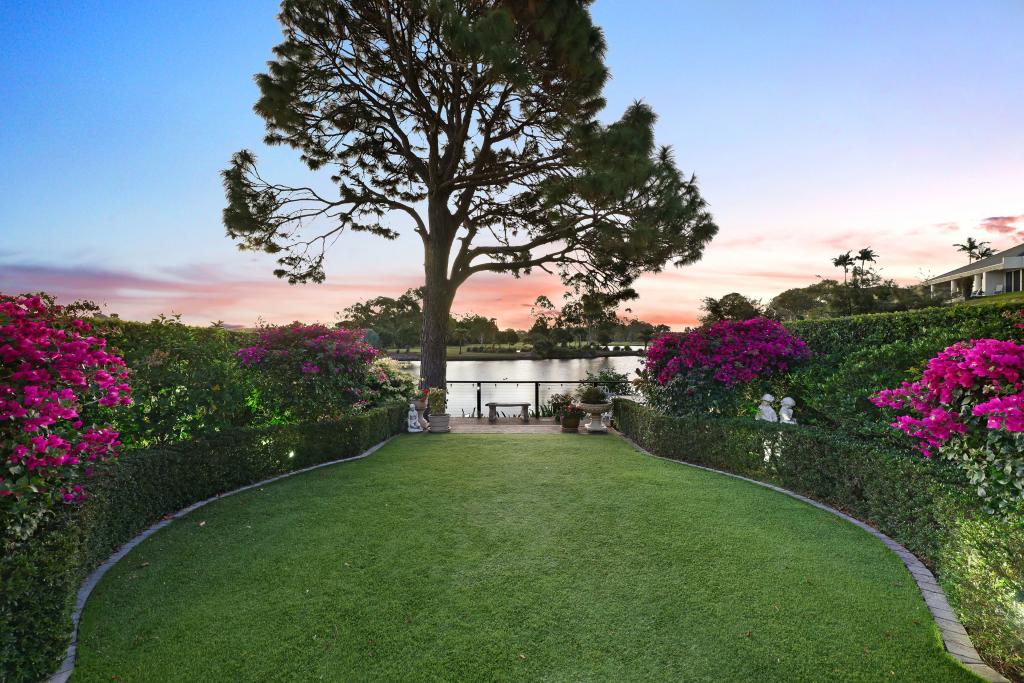 4845 The Pkwy, Hope Island, QLD 4212