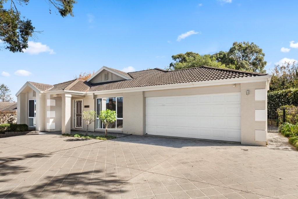 10 ASPEN GR, BOWRAL, NSW 2576