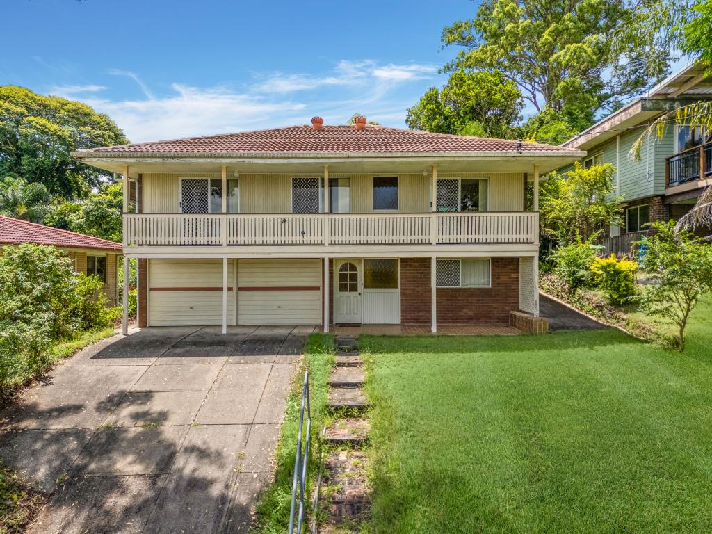 94 Minto Cres, Arana Hills, QLD 4054