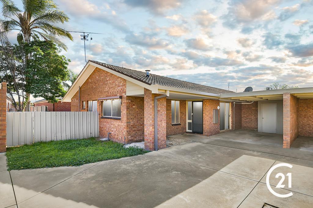 3/63 PINE ST, ECHUCA, VIC 3564