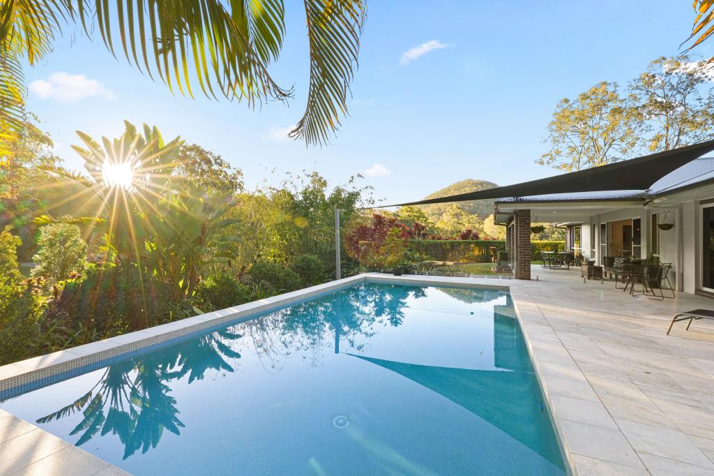 6 VIEW CRES, WONGAWALLAN, QLD 4210