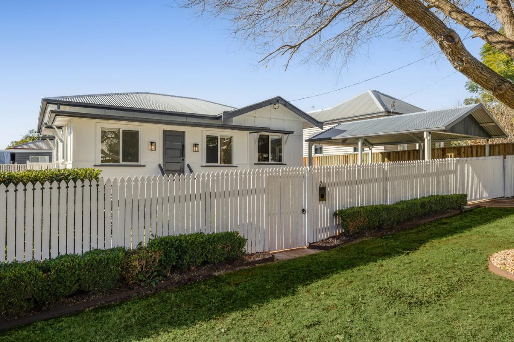 71 Cranley St, South Toowoomba, QLD 4350