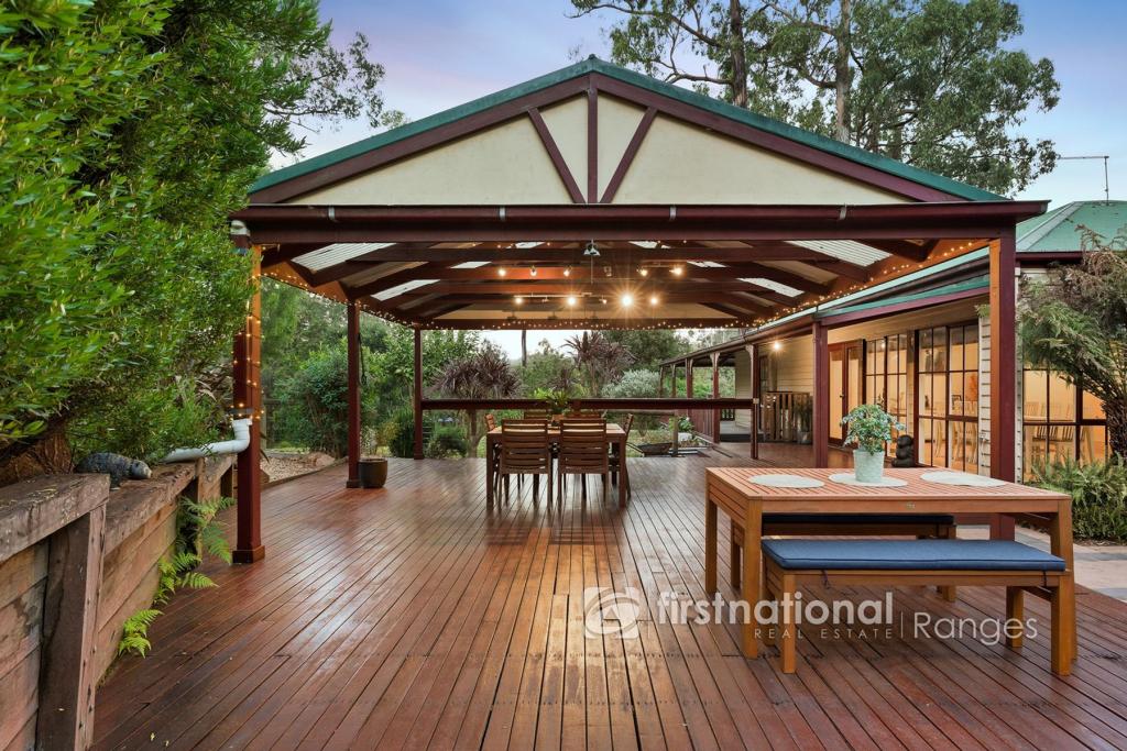 70 First Ave, Cockatoo, VIC 3781