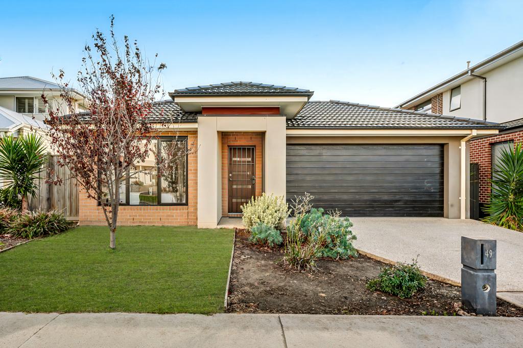 49 Encore Bvd, Cranbourne South, VIC 3977