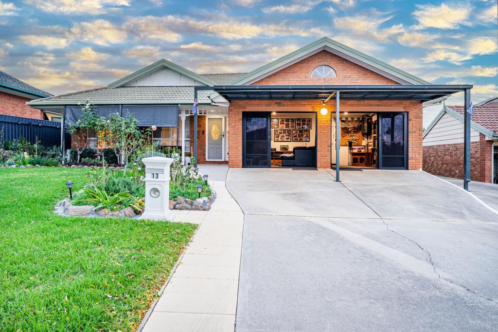 13 Berberick Ct, Thurgoona, NSW 2640