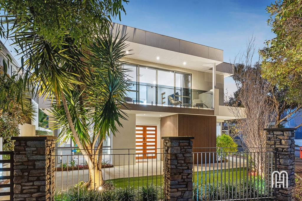 2 Honeypot Way, Churchlands, WA 6018