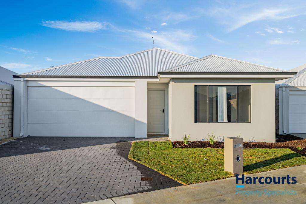 30 Kembla Way, Lakelands, WA 6180