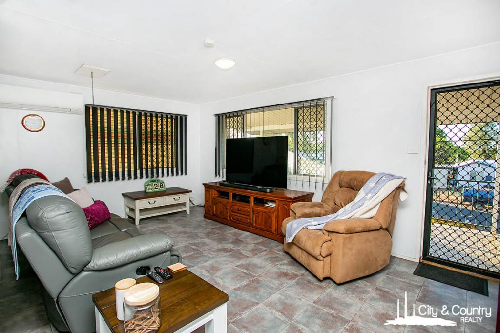 9 Thirteenth Ave, Mount Isa, QLD 4825