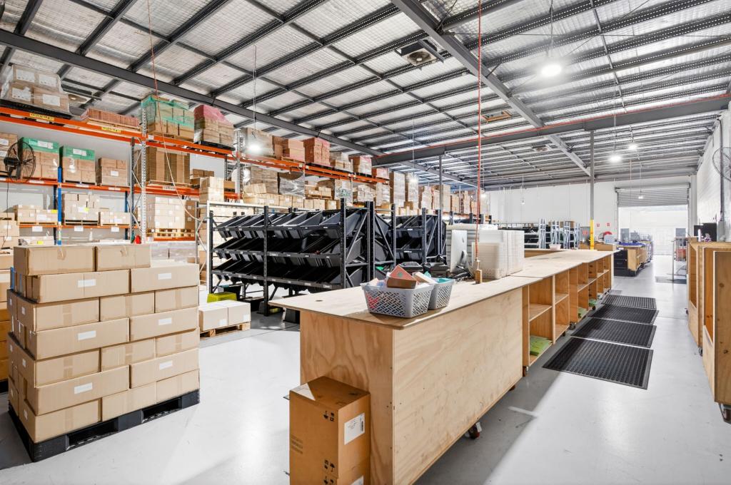 17 Strathaird Rd, Bundall, QLD 4217