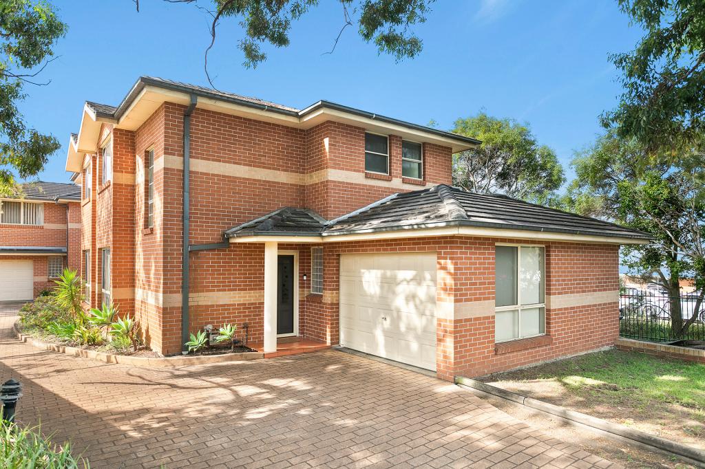 1/7 Kumbardang Ave, Miranda, NSW 2228