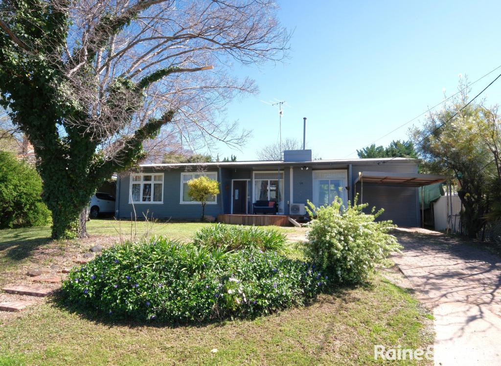 19 Gordon St, Inverell, NSW 2360