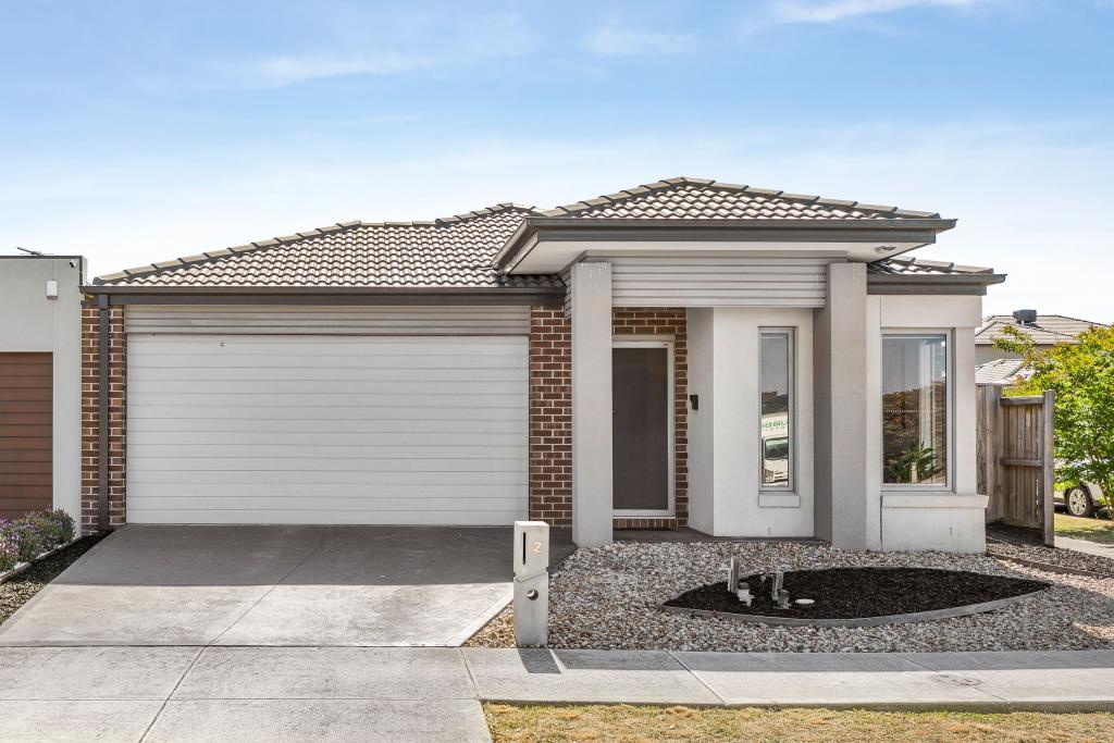 2 SUNDEW PL, GREENVALE, VIC 3059