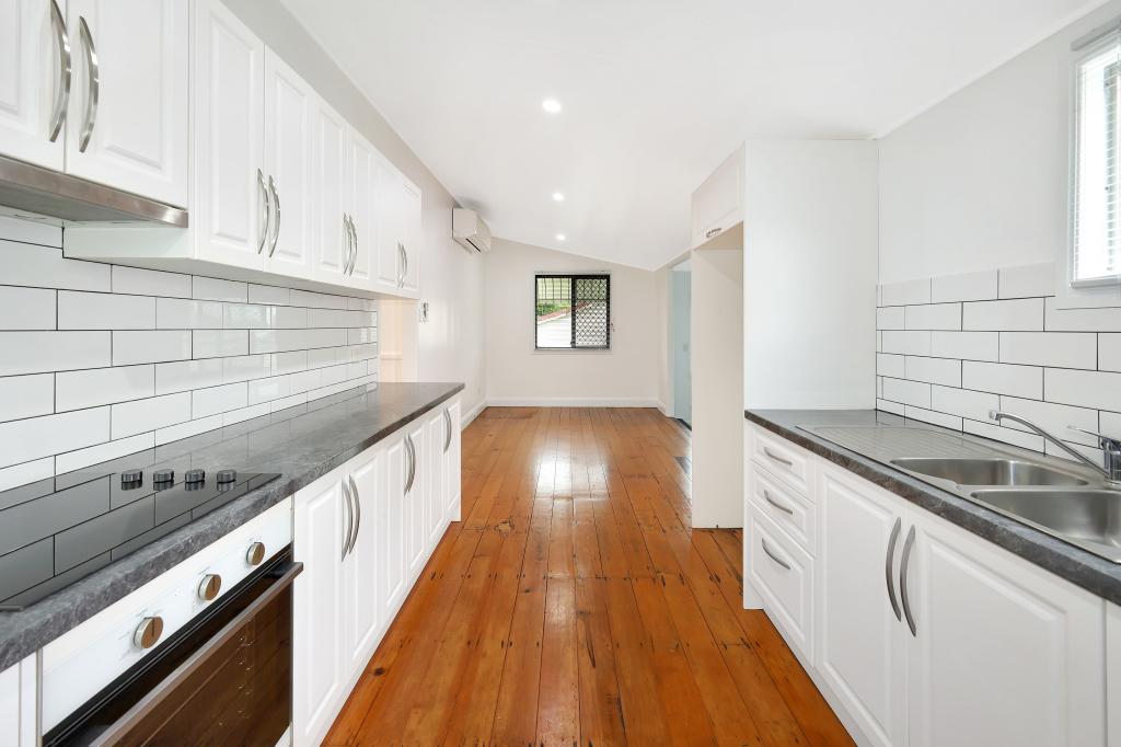 13 Hill St, Sarina, QLD 4737