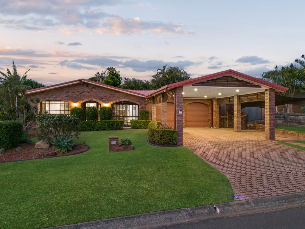 3 GARDEN AVE, CAMIRA, QLD 4300