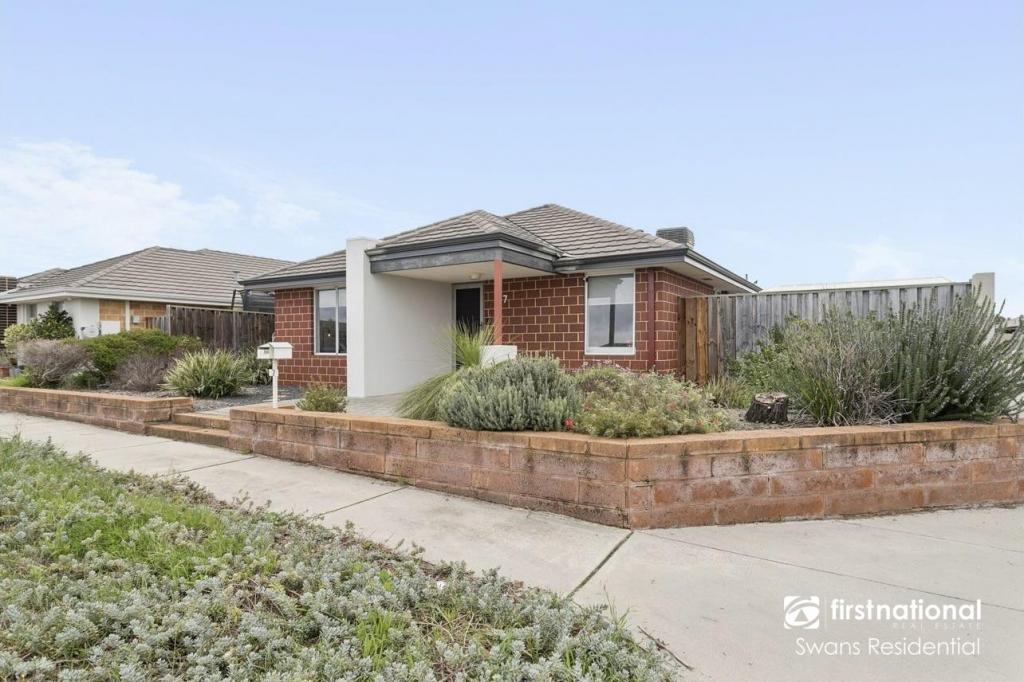 7 Tickner Pde, Ellenbrook, WA 6069