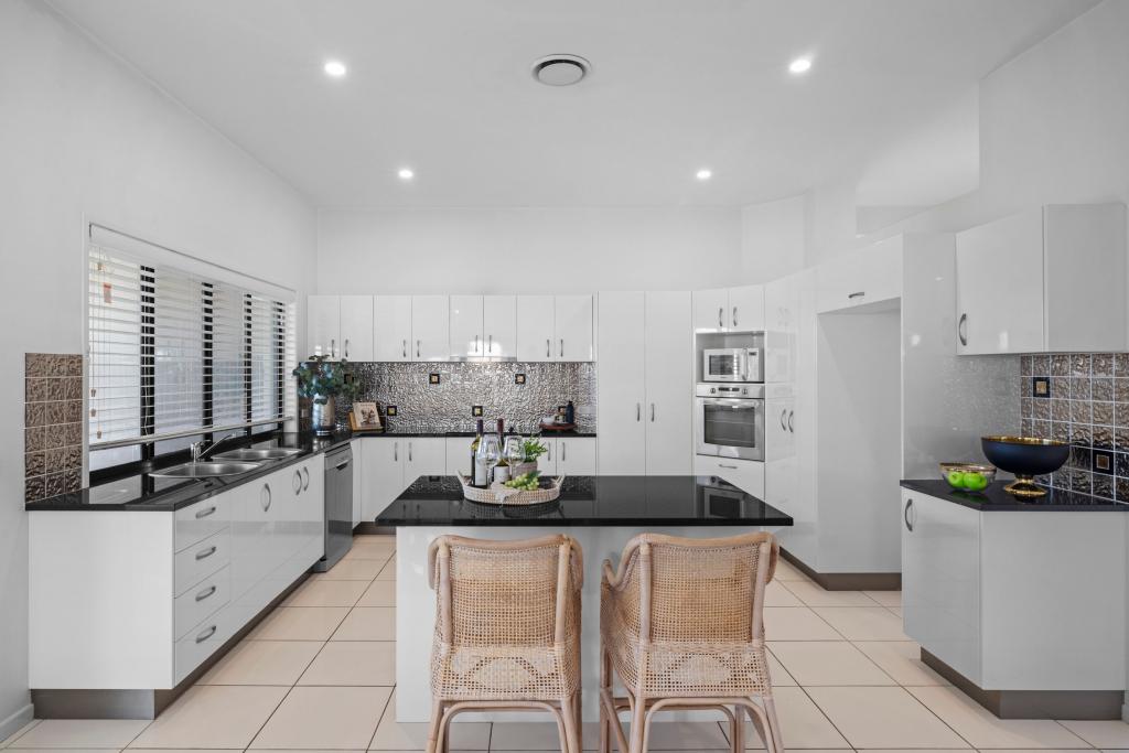 15 Cutter St, Wurtulla, QLD 4575