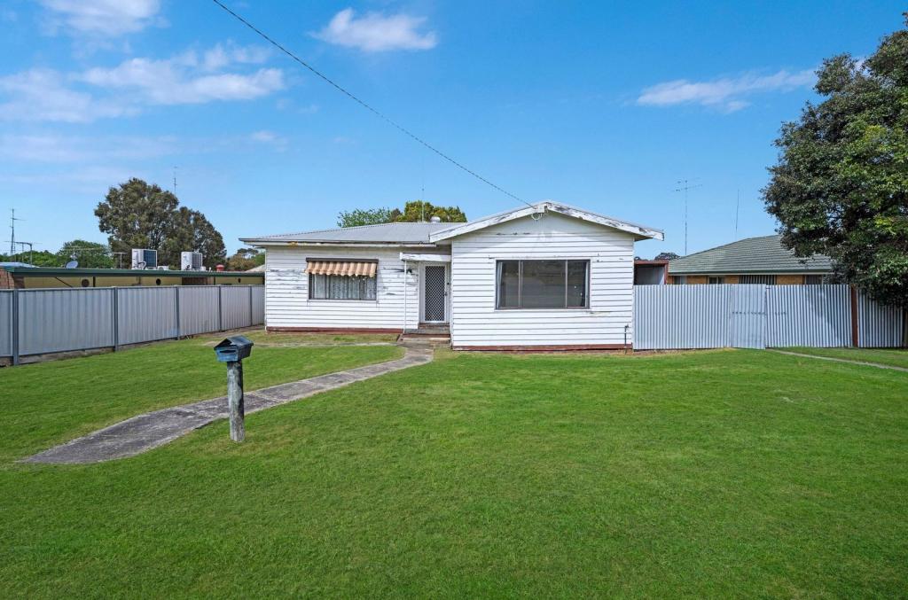 8 Tennyson St, Hamilton, VIC 3300