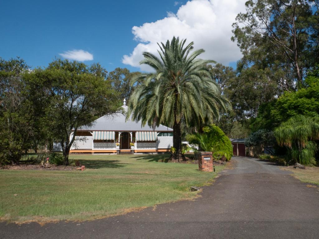 38 Leonard St, Yamanto, QLD 4305