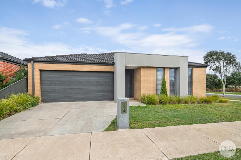 13 Buchanan Dr, Lucas, VIC 3350