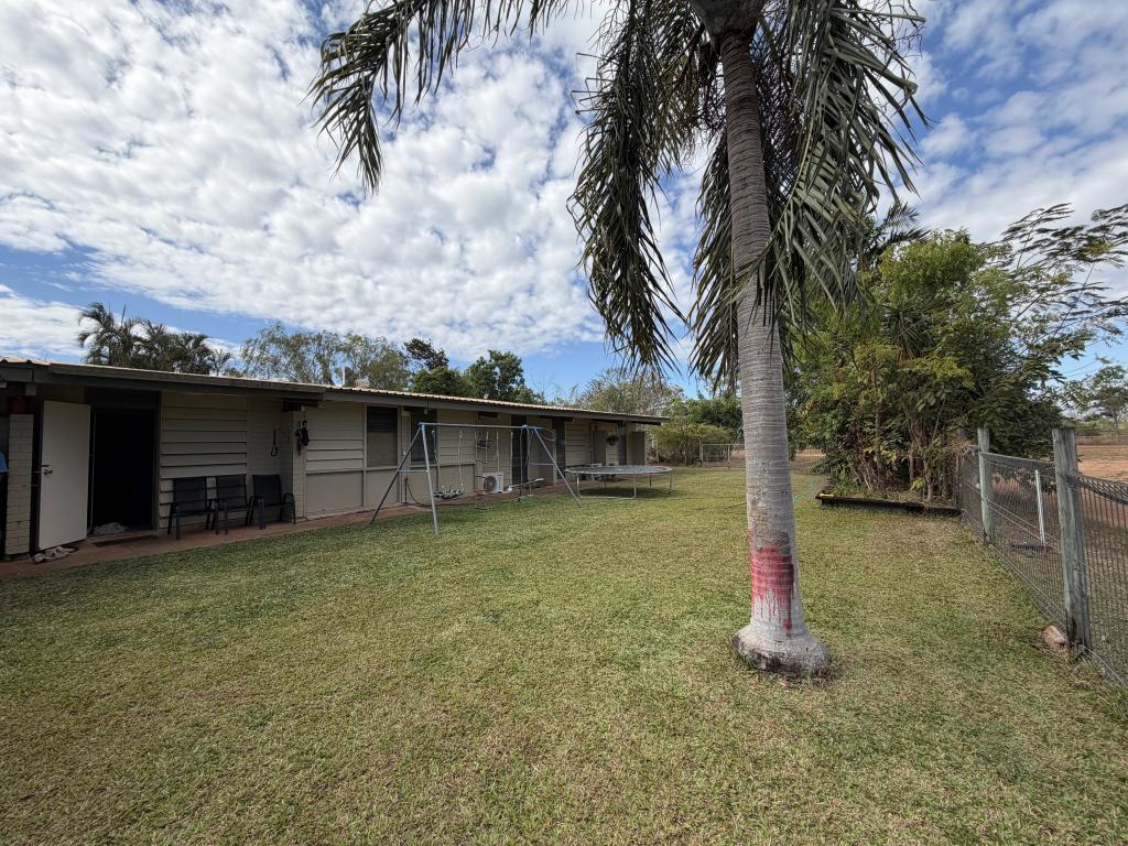 12 Dalpura Ct, Rocky Point, QLD 4874