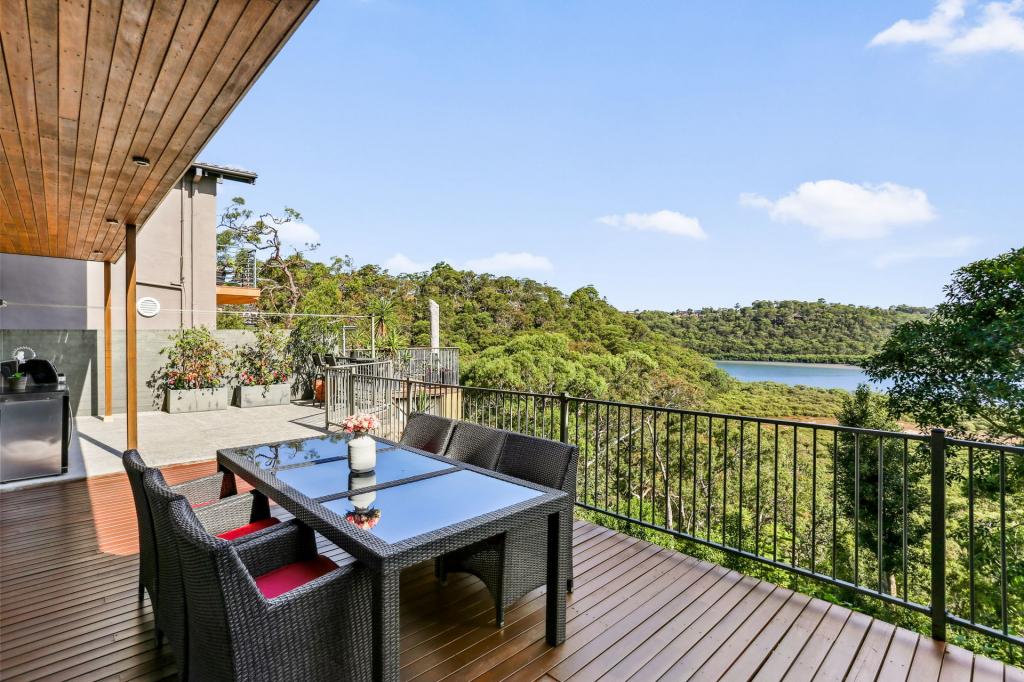 39 Moons Ave, Lugarno, NSW 2210
