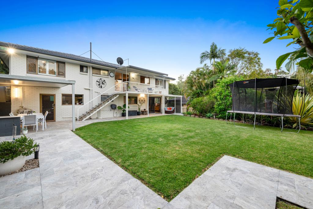 4 Bundoora St, Carina Heights, QLD 4152