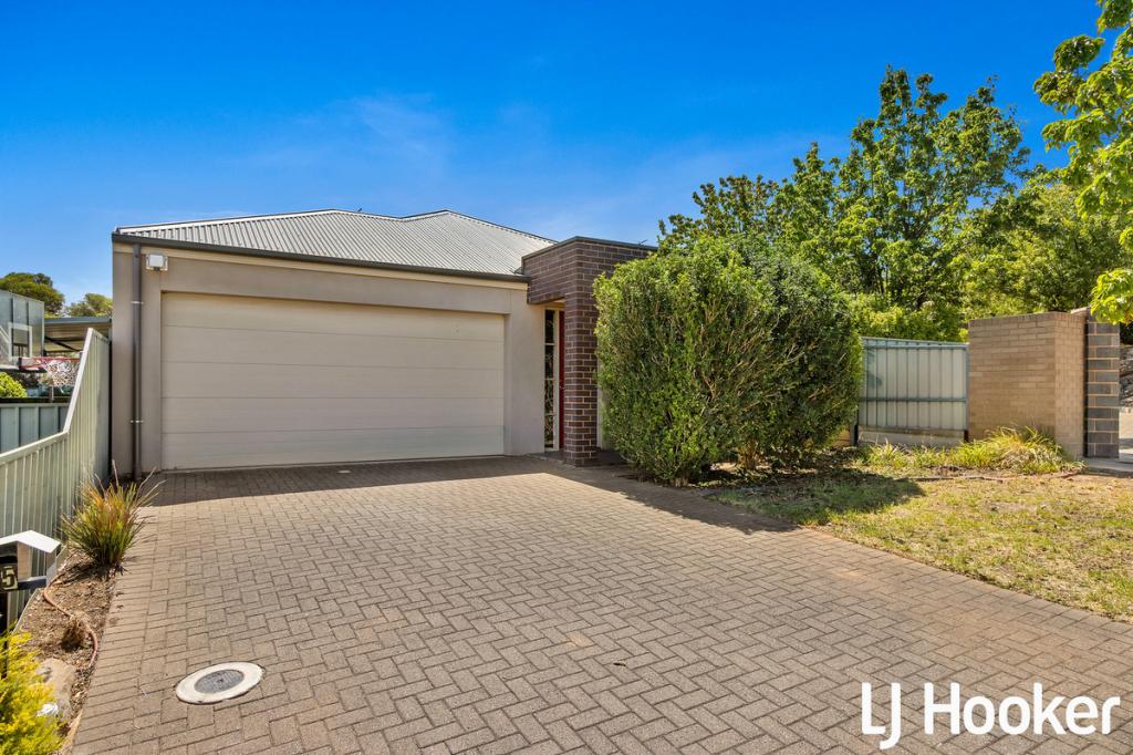 5 Bagot Ct, Evanston Park, SA 5116