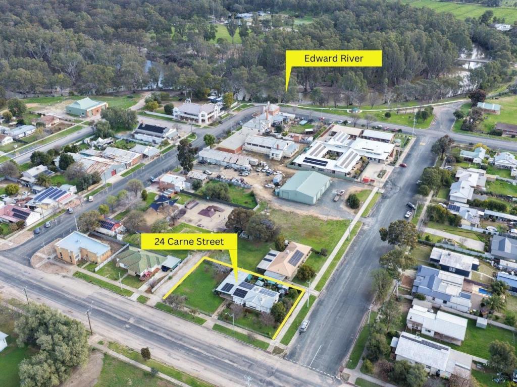 24 Carne St, Moulamein, NSW 2733