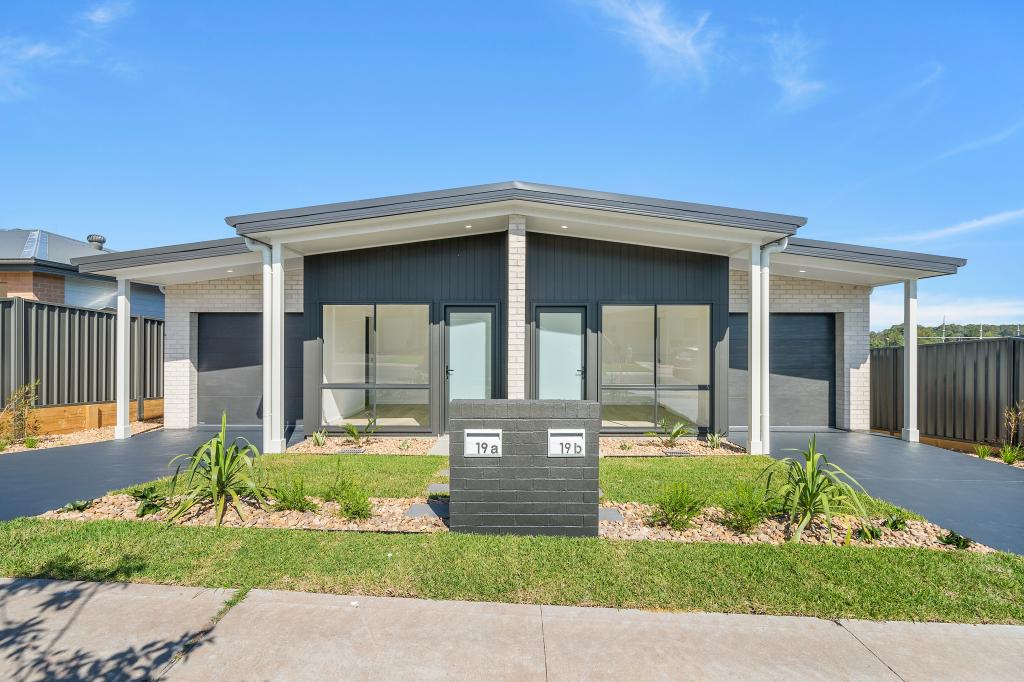 19 Sabre St, Badagarang, NSW 2540