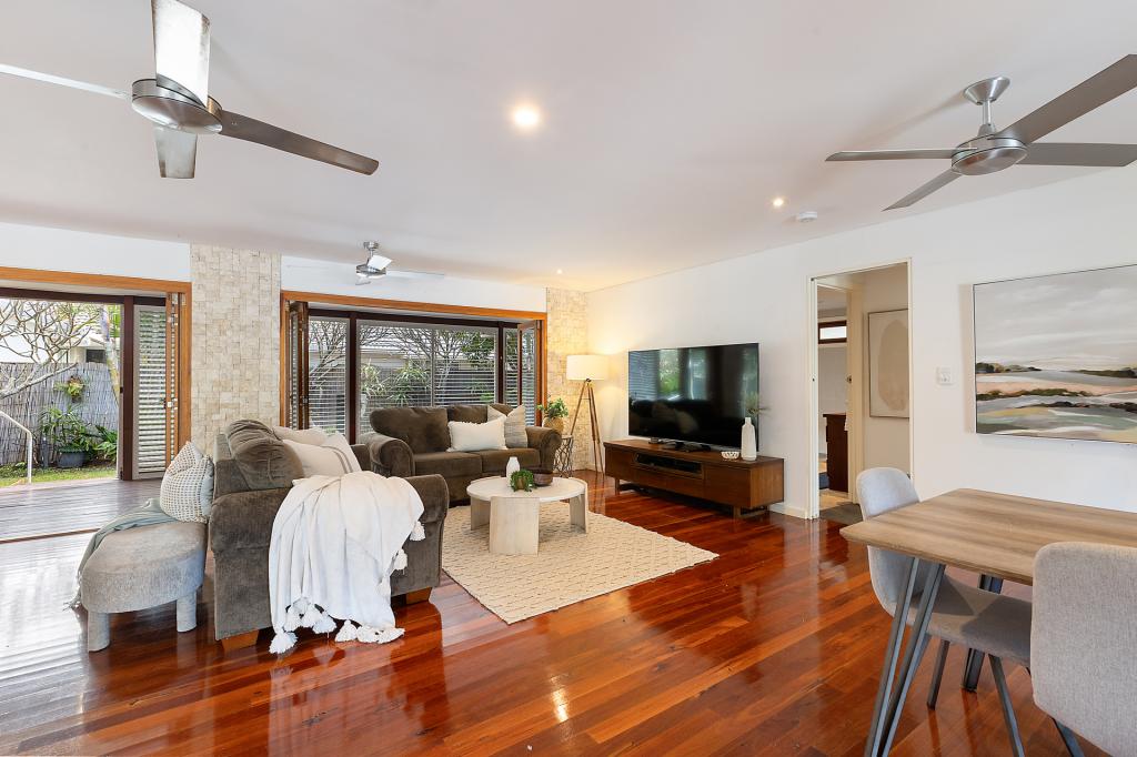 10 GIBBON ST, LENNOX HEAD, NSW 2478