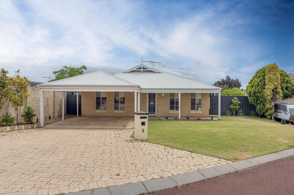 5 Gunsan Mews, Mindarie, WA 6030