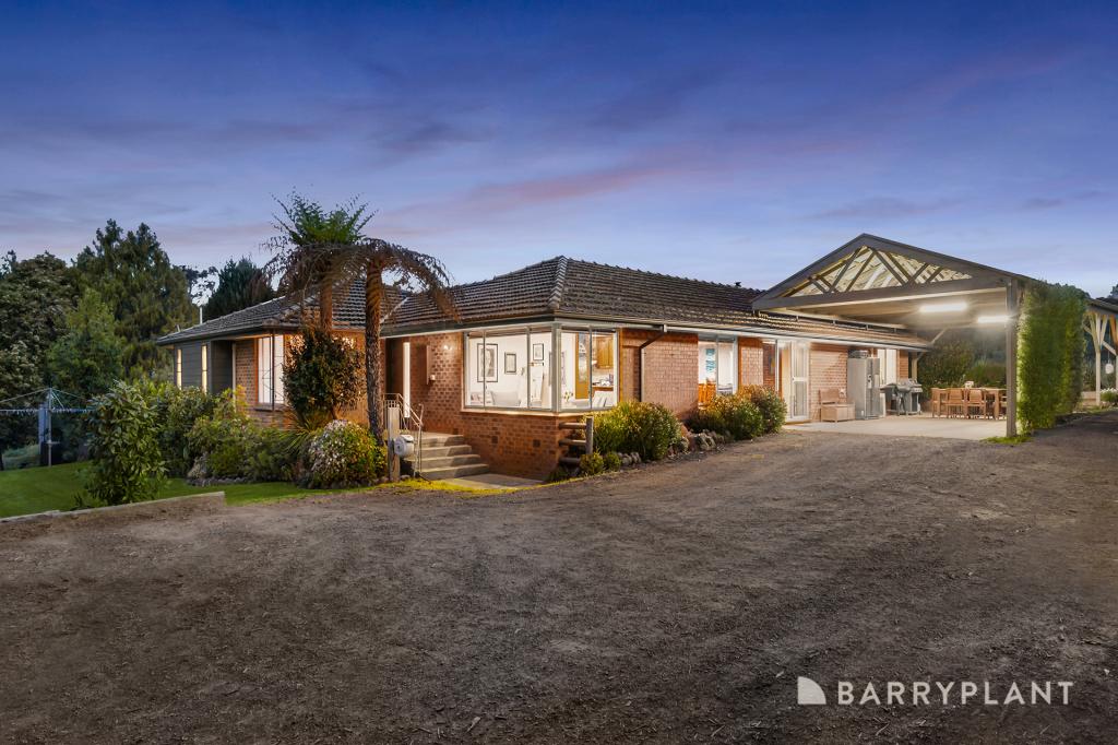 130 Graham Rd, Silvan, VIC 3795