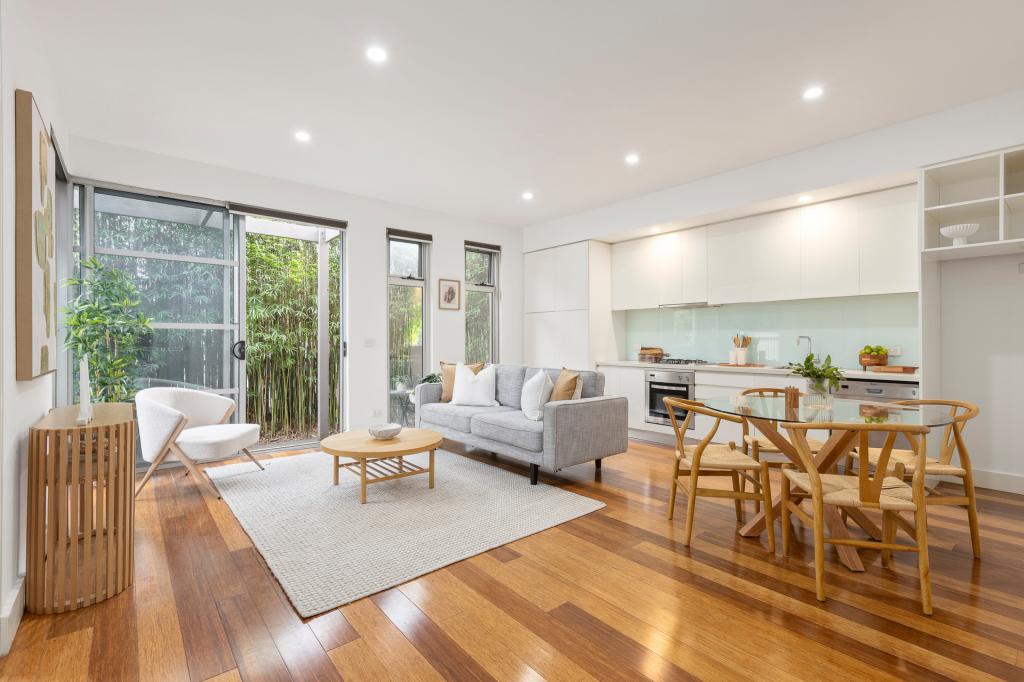 1/4 Camden St, Balaclava, VIC 3183