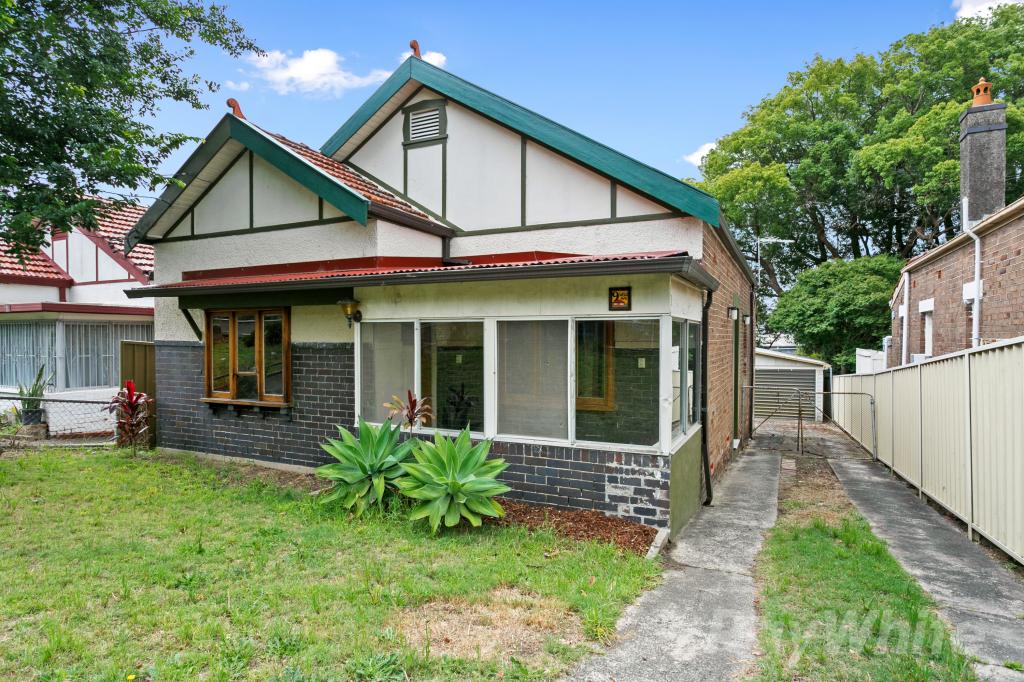 9 Wells Ave, Tempe, NSW 2044