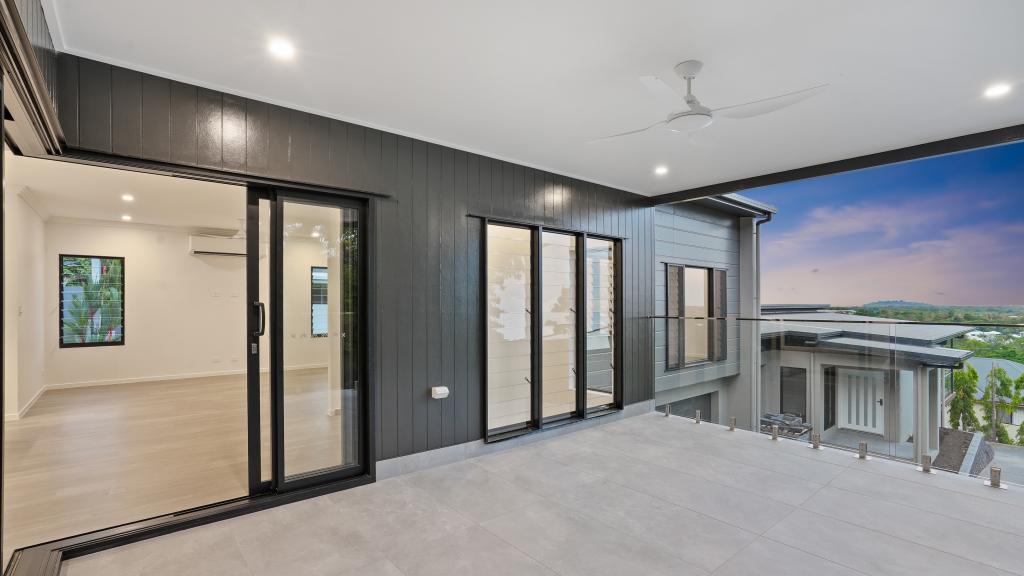 19 EAGLEVIEW PL, SMITHFIELD, QLD 4878