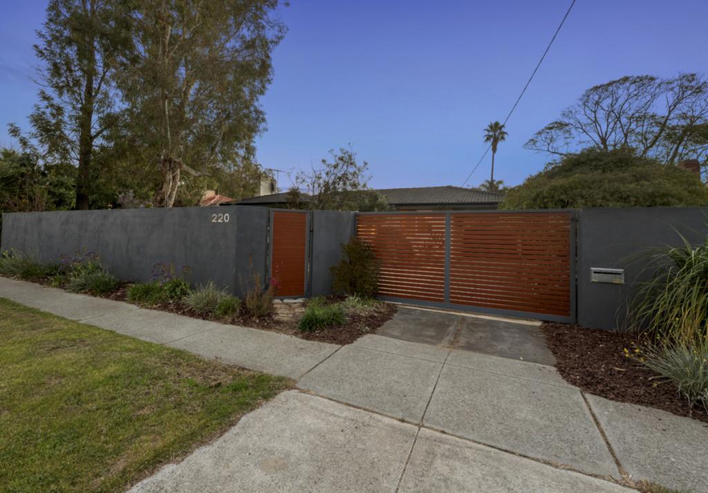 220 Erindale Rd, Hamersley, WA 6022