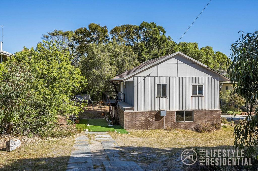 24 Mortimer Rd, Guilderton, WA 6041