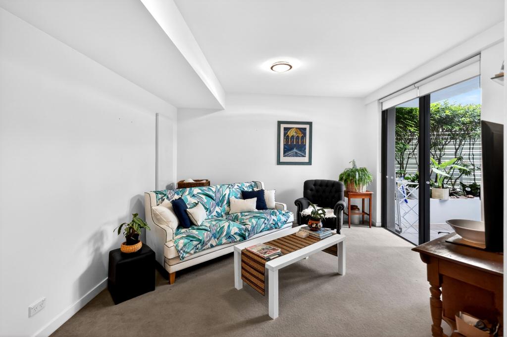 1001/438 MARINE PDE, BIGGERA WATERS, QLD 4216