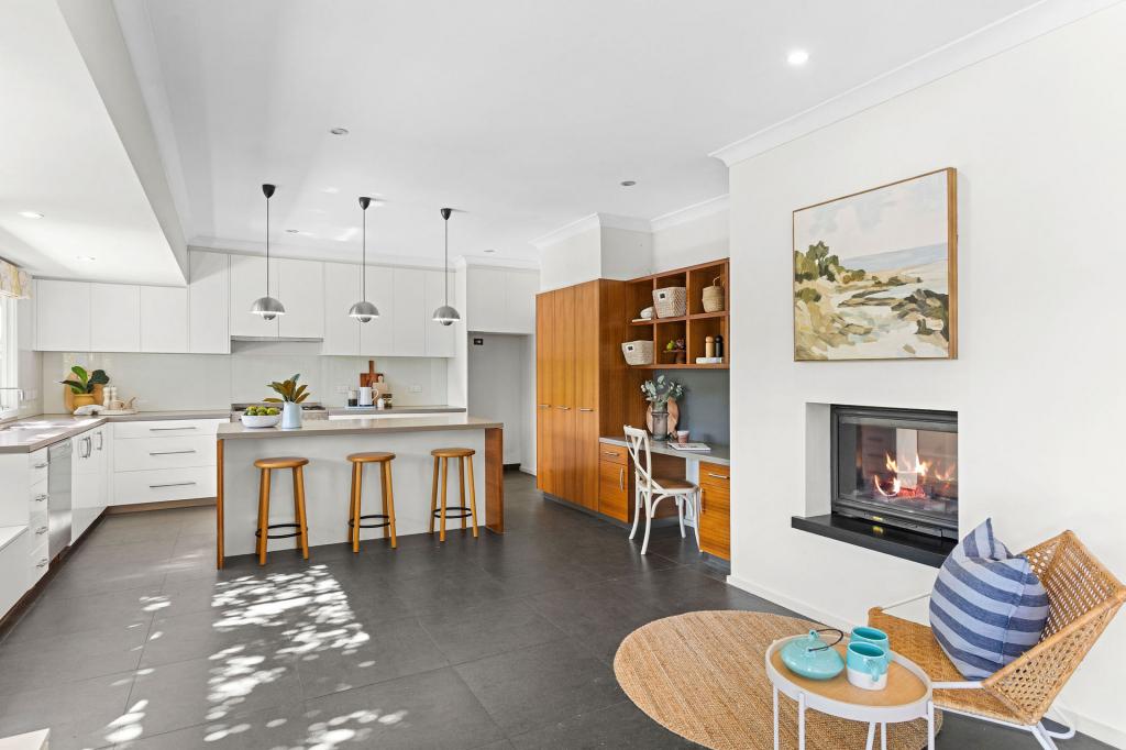 9 Uralla Rd, Mount Martha, VIC 3934