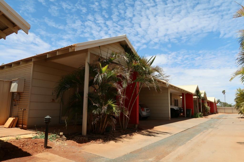 8/99 Greene Pl, South Hedland, WA 6722