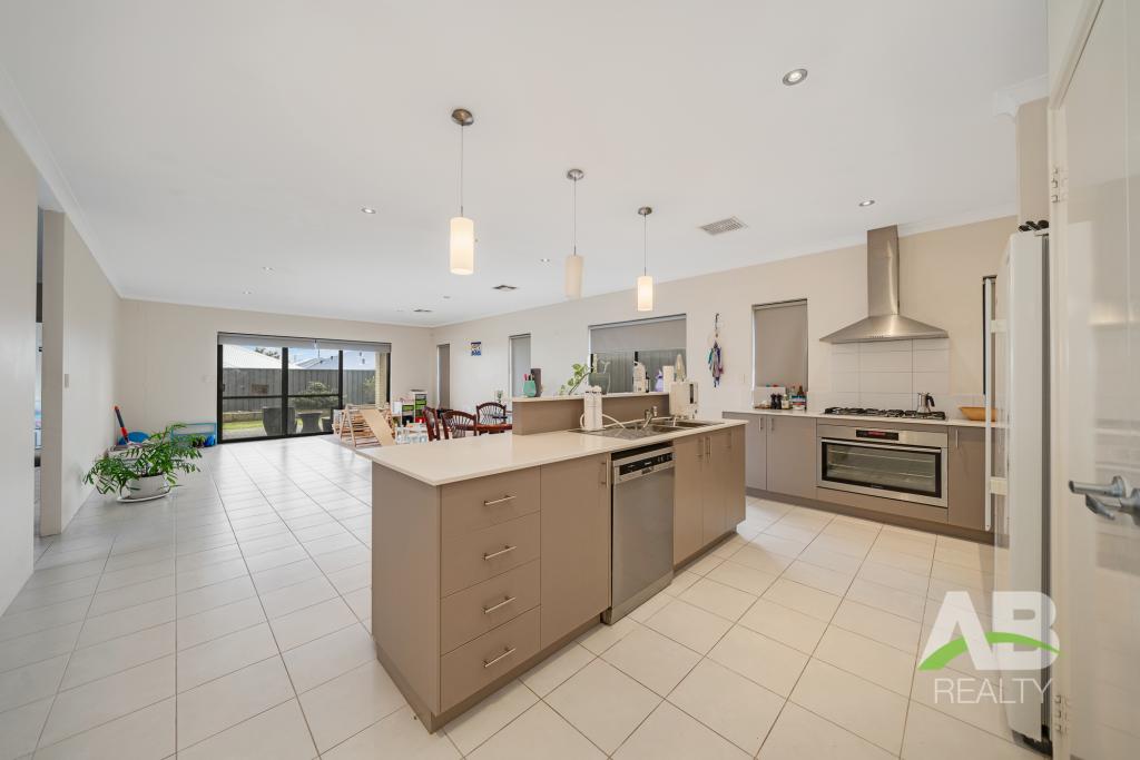 50 Panzano Cct, Woodvale, WA 6026