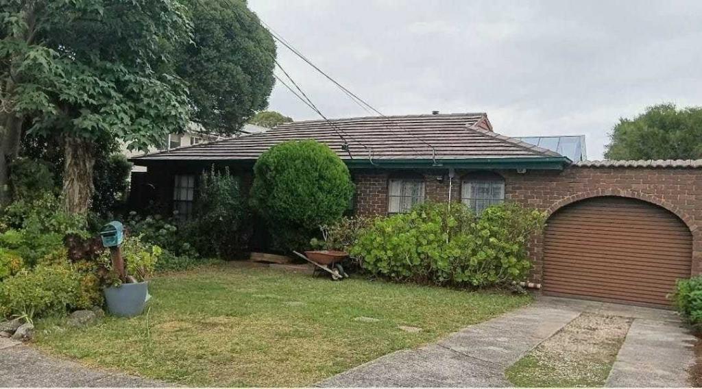 18 Bordeaux Ave, Blackburn, VIC 3130