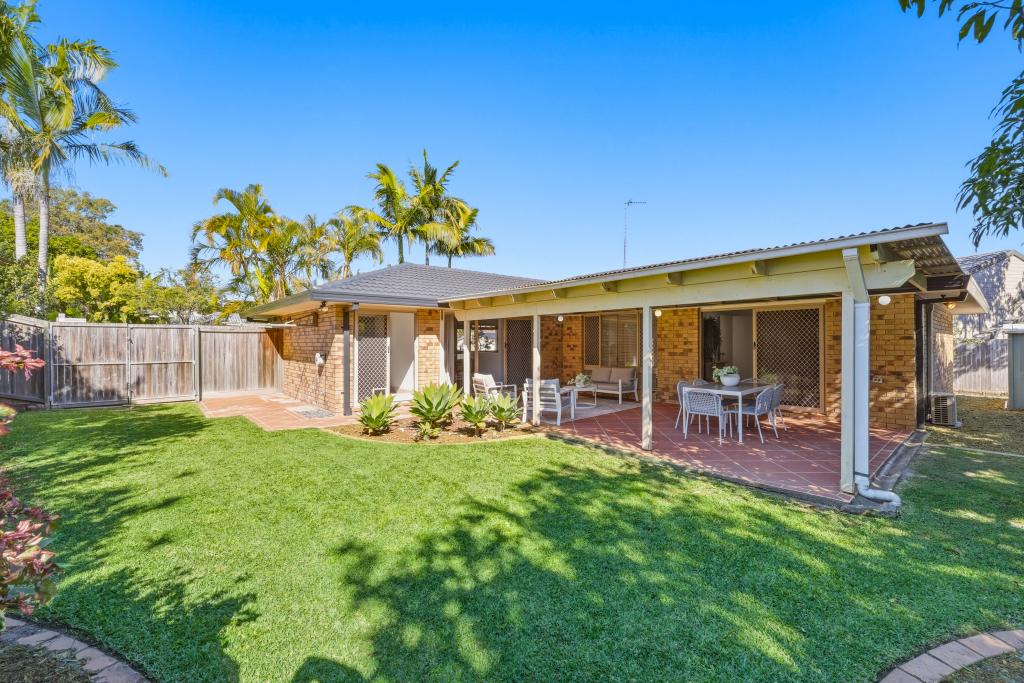 1 Dandenong Tce, Robina, QLD 4226