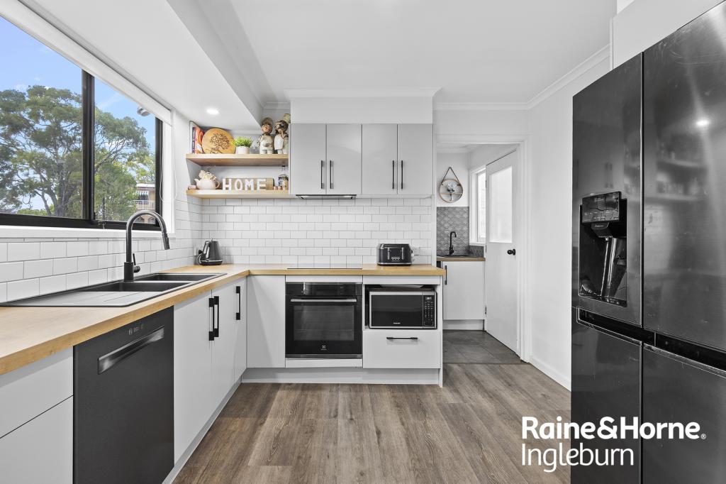 6/3 Kingfisher St, Ingleburn, NSW 2565