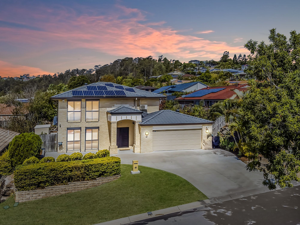 21 Buffalo Cres, Pacific Pines, QLD 4211