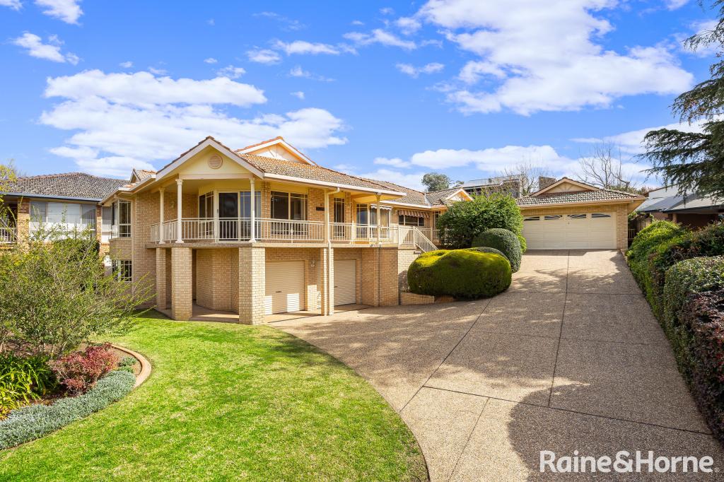 40 Dalkeith Ave, Lake Albert, NSW 2650